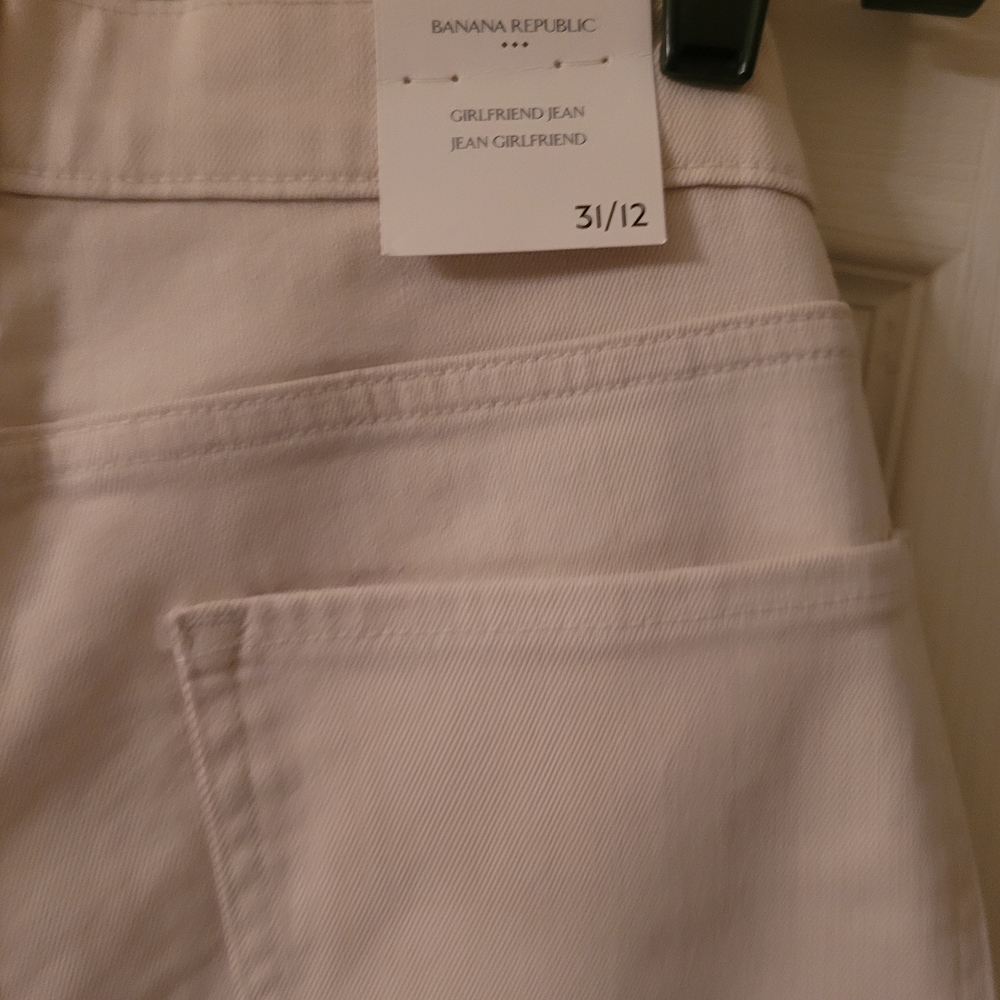 Banana Republic Women's Cream Straight Leg Jeans - Picture 4 of 5